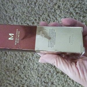 B.B. cream
